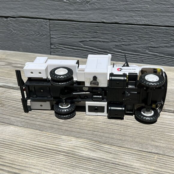 11" DG PRODUCTIONS -1995-1-1 Clearwater-Polk Electric Utility Bucket Truck - Picture 12 of 16